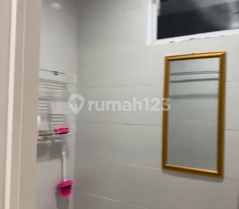 Rumah Sport City Monaco Raya Minimalis nan Modern, Cikarang 2