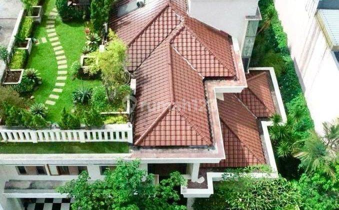 Rumah Mewah Classic Tanjung Barat Jakarta Selatan dengan Kolam Ikan KOI 1