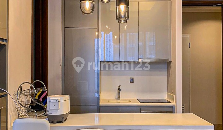 District 8 Apartment 2 Bedroom Modern.   2