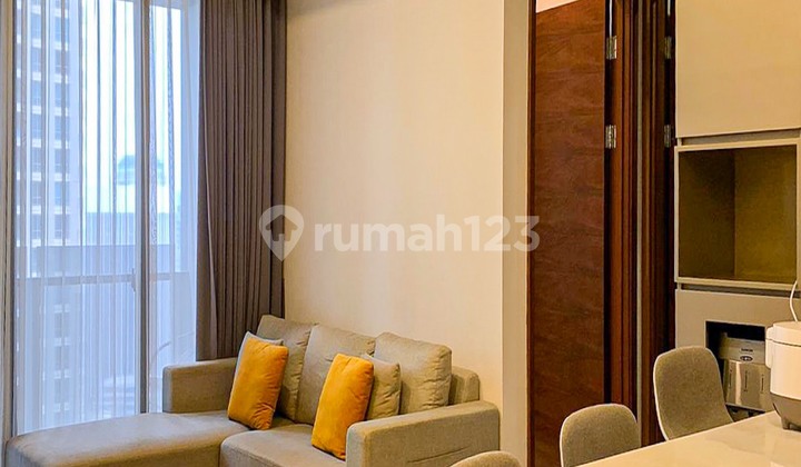 District 8 Apartment 2 Bedroom Modern.