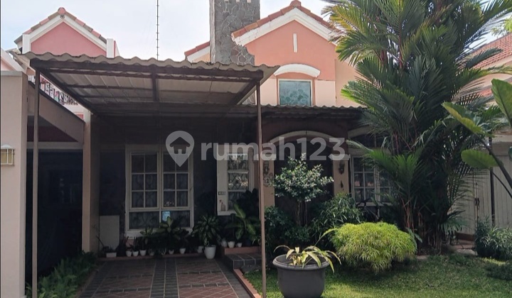 Rumah Satu Lantai Lokasi Perumahan Elit Ditengah Kota  1