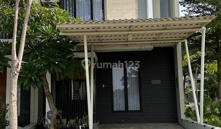 Rumah Dua Lantai Minimalis Modern  1