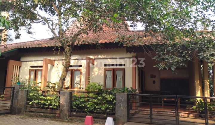 Rumah Nyaman Asri Lingkungan Baik Dalam Perumahan Besar Di Jl Parpostel Jatiasih Kota Bekasi 