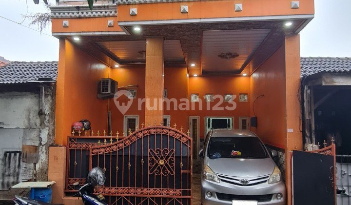 Rumah Dijual 2 Lantai Vila Indah Permai, Hanya 7 Menit ke Stasiun Bekasi Rumah Dijual 2 Lantai Vila Indah Permai, Hanya 7 Menit ke Stasiun Bekasi