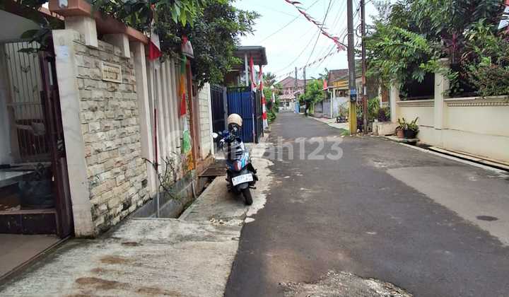 For Sale 2-Story Ready-to-Occupy House in a Large Housing Complex in Jatimekar Bekasi
