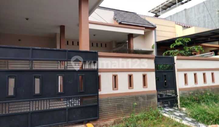 Rumah 1 Lt  Dlm Cluster One Gate System Siap Huni Di Cikunir Dekat Tol  Jatibening  1