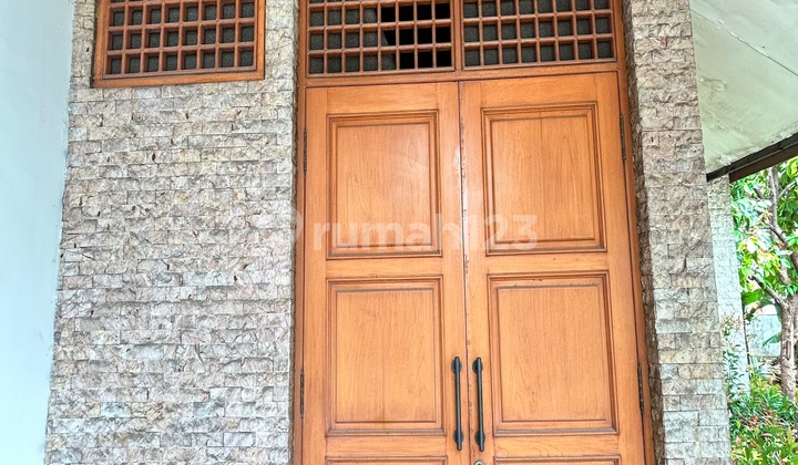 Dijual Rumah Hook Kokoh Dalam Komplek Besar di Rawa Mangun Jaktim 2