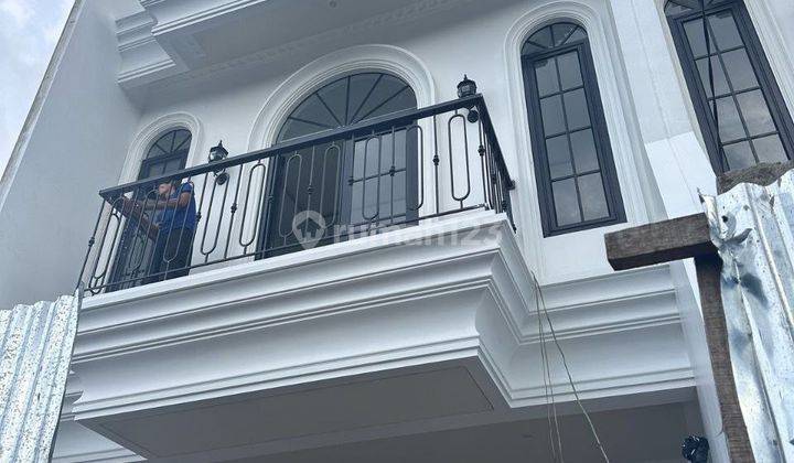 Dijual Rumah Classic Modern Lok Dkt Ke Jl Utama Otista Raya 2