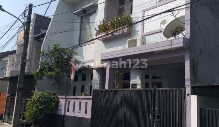 Urgent Quick & Cheap Sale 2.5-Story House Ready to Live In Sunter Jaya Complex Tanjung Priok North Jakarta Strategic Location Near Itc Mall Cempaka Mas