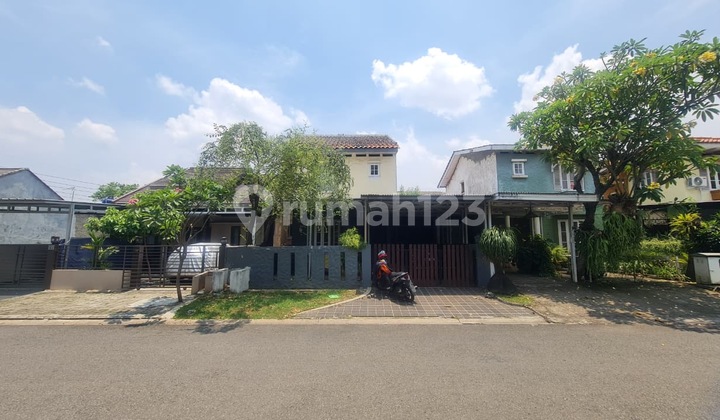 Rumah Dijual 2 Lantai, Siap Huni, Dukuh Bima, Bekasi 6 Menit Tol Grand Wisata Rumah Dijual 2 Lantai, Siap Huni, Dukuh Bima, Bekasi 6 Menit Tol Grand Wisata