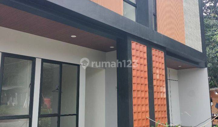 Brand New Rumah 2,5 Lt Tinggal Bawa Koper View Gunung Salak Semifurnish Di Cikeaskecamatan Gunung Putri -  Kabupaten Bogor 1