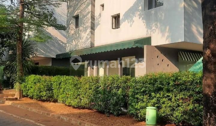 Dijual Rumah Hook Ada Lift, 3 Lantai Dalam Cluster Di Bintaro Jakarta Selatan  1