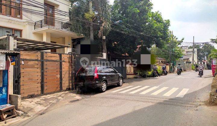 Rumah Mewah 2,5lantai Siap Huni Fullfurnish Dilubang Buaya Jaktim 2