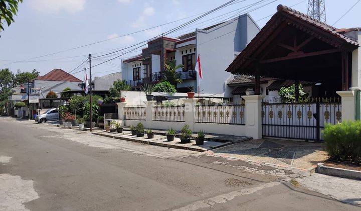 Dijual Cepat Rumah Luas Terawat Dan Asri Di Jakasampurna Bekasi 2