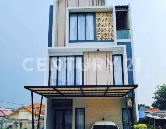 Teras Pejaten Townhouse Jakarta Selatan 1