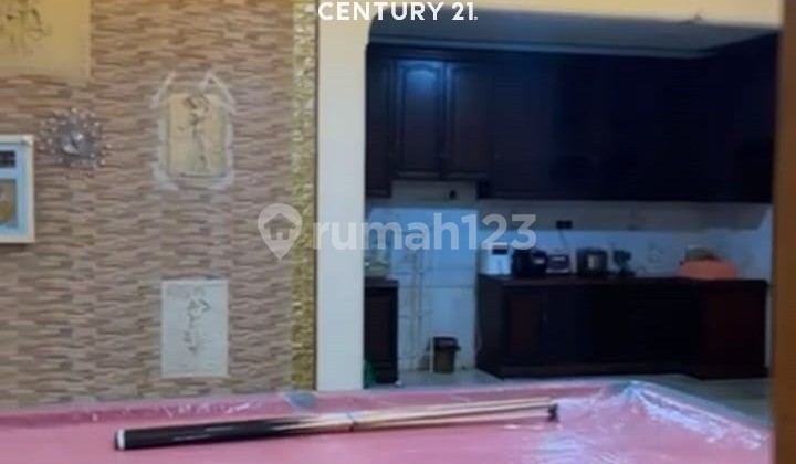 Luxury House for Sale at Hook in Kalibata, Pasar Minggu, South Jakarta 2