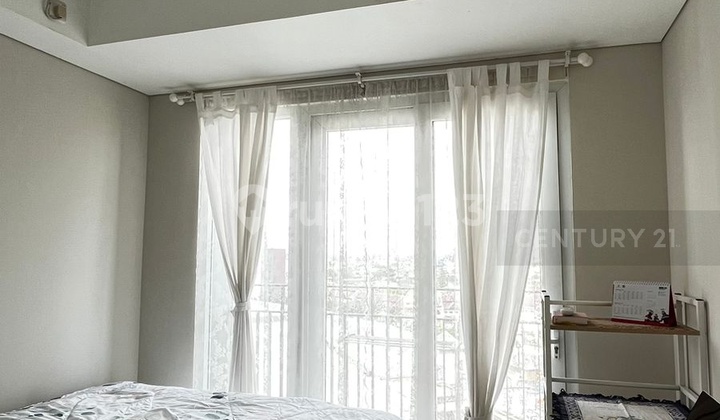 Luxury 'Breeze' Fully Furnished Apartment in Bintaro Jaya 2