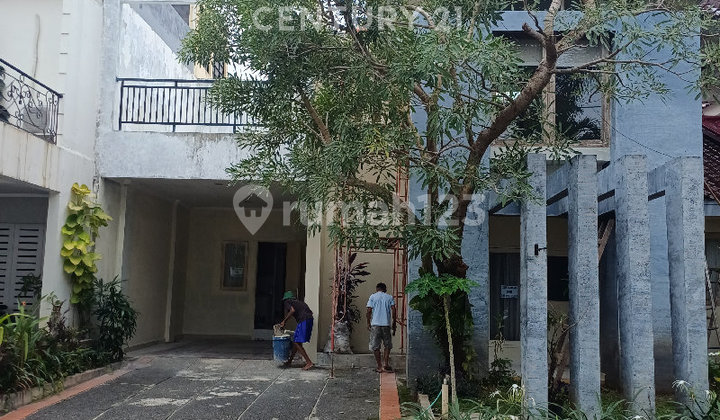 For Rent Per Year, Ready-to-Live-In House in Bintaro Sector 6 1