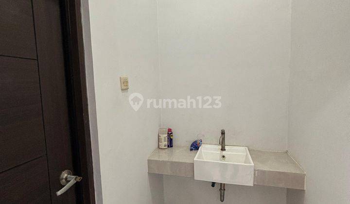 Rumah Siap Huni Sudah Renovasi Layout Lowong Cinere Harga Terbaik 2