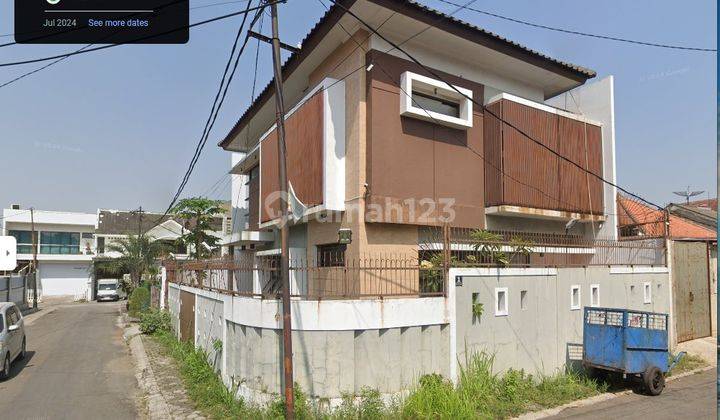 Dijual Rumah 2 Lantai Hoek di Bandung Jawa Barat, Ss 1