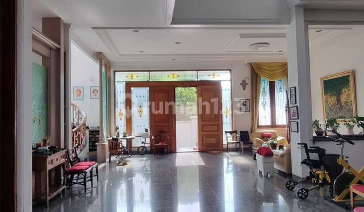 Luxury Corner House for Sale in Taman Permata Buana, West Jakarta, DA Luxury Corner House for Sale in Taman Permata Buana, West Jakarta, DA