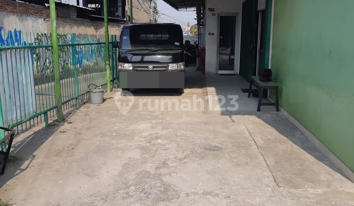 For Sale Shophouse with Bonus Boarding House, Pinang Tangerang, RY.