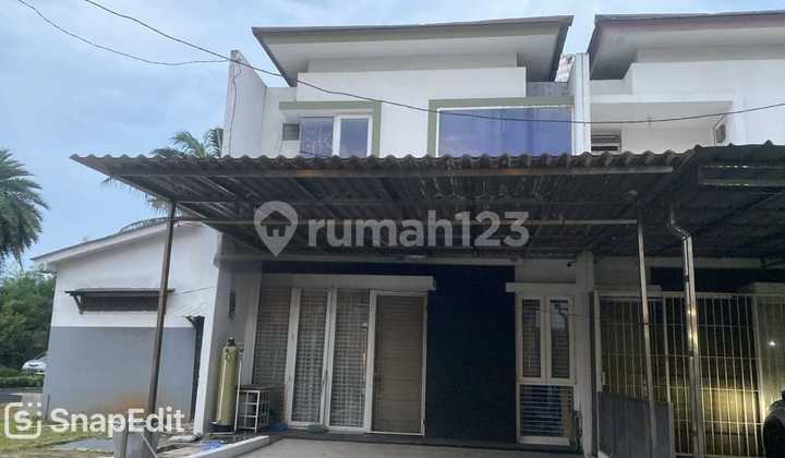 For Rent Green Court Hook House Cengkareng