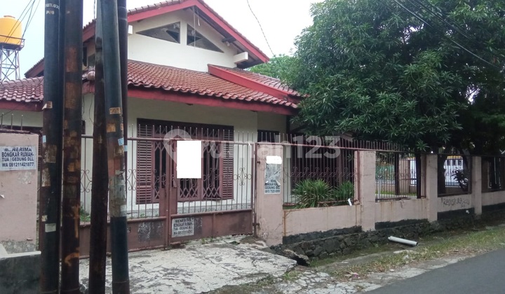 Dijual Rumah Luas di Tanjung Duren Utara, Ref Rurr  2