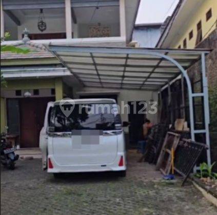 Disewa Rumah Minimalis Halaman Luas di Srengseng Kembangan 1
