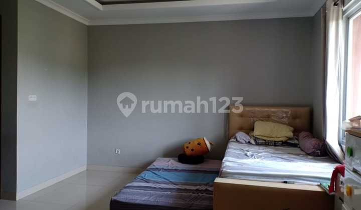 For Sale House Green Court Boulevard Cengkareng, West Jakarta. 2