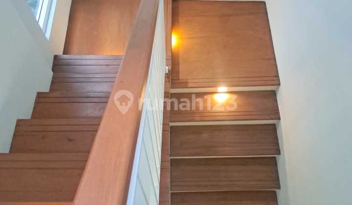 Rumah Renovasi Baru Siap Huni Bintaro Jaya Sektor 6 2