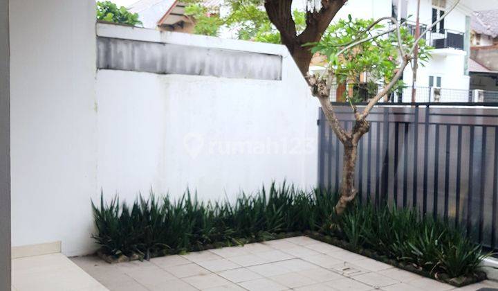 Rumah Bagus Dekat Kampus Di Sektor 5 Bintaro Jaya Mt 0139 2