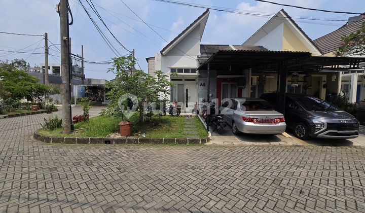 Affordable Corner House in Jurangmangu, Ready to Occupancy, Townhouse Style 2
