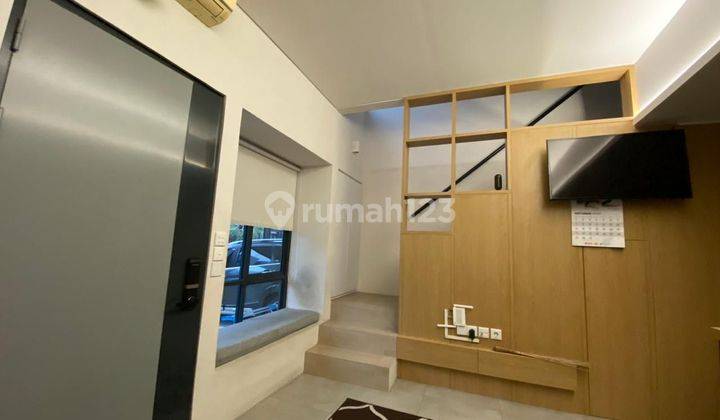 Rumah Bagus Full Furnish Di Bsd City 2