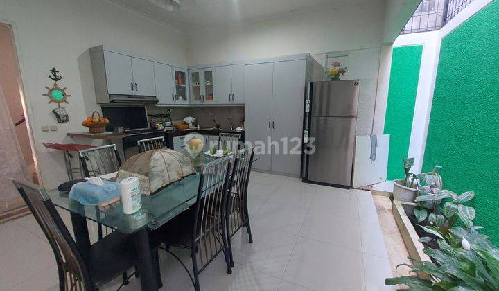 Dijual Cepat Rumah Semi Furnished Sudah SHM di Delatinos Bsd 2