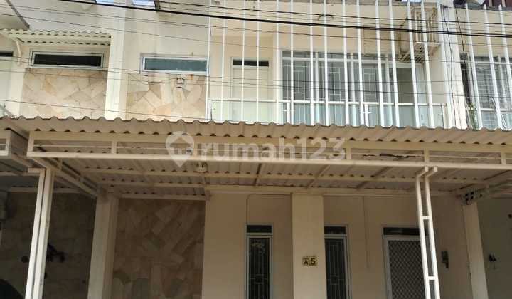 For Rent 2-Story House, Bintara Kranji For Rent 2-Story House, Bintara Kranji