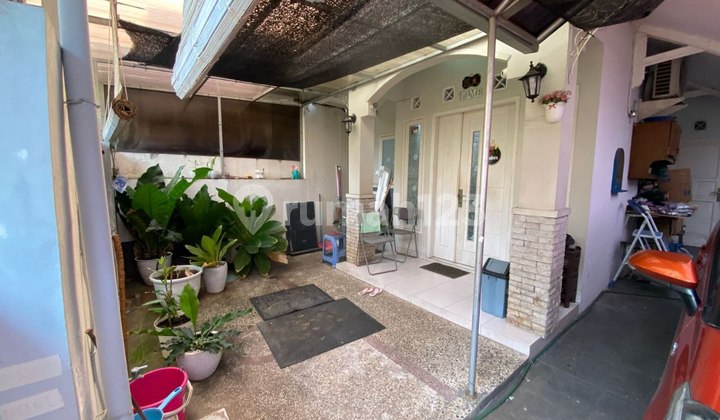 House For Sale Cheap In South Galaxy Bekasi 2