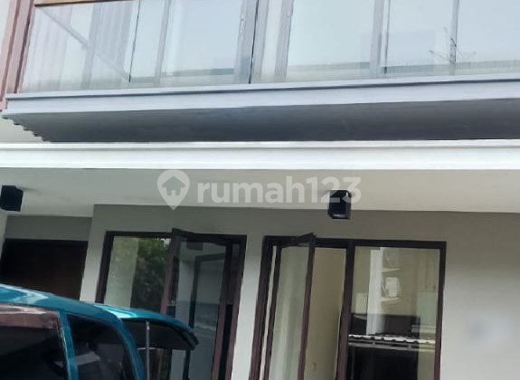 Dijual Rumah Cantik Golden City Bekasi Utara (nit) 2