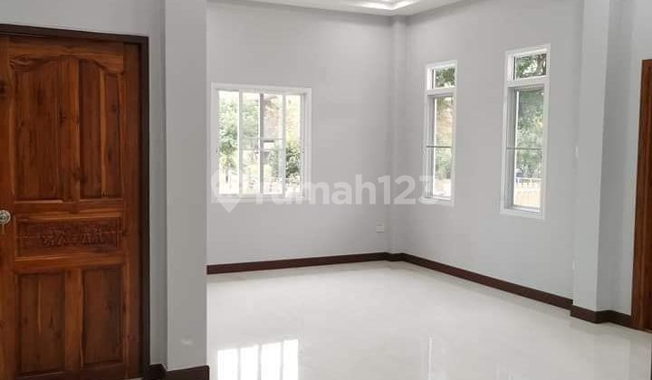 Dijual Rumah Lokasi Dekat Rumah Sakit Awal Bros Hang Tuah 2