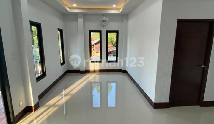 DIJUAL RUMAH SIAP HUNI DI JALAN SINGGALANG PEKANBARU KOTA 2