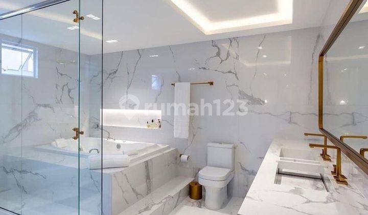 FOR SALE LUXURY HOUSE IN TAMAN SARI RESIDENCE PEKANBARU 2