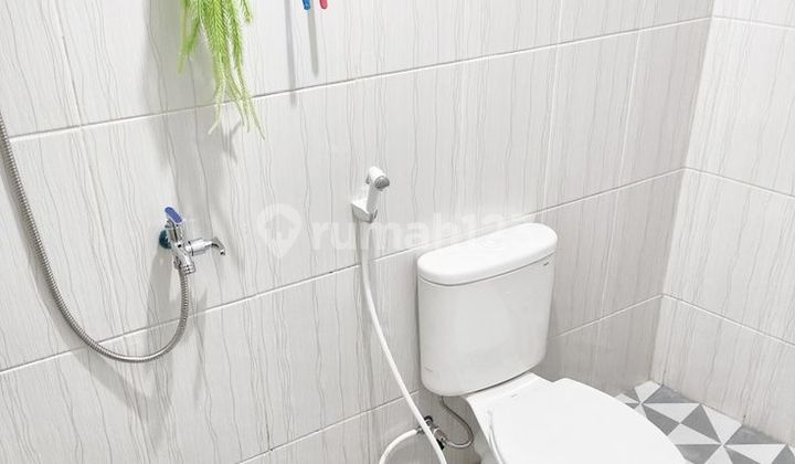 Dijual Rumah Bebas Desain Dekat dengan Awal Bros Hang Tuah 2