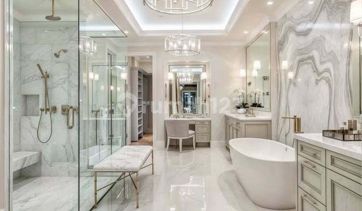 DIJUAL HUNIAN MEWAH & MEGAH DI DEKAT AREA JL. JENDRAL SUDIRMAN PEKANBARU  2