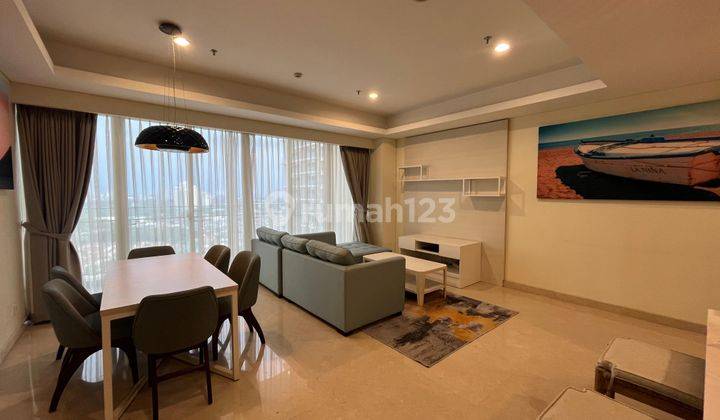 Luxury 2 BR Full Furnished Apartment at Pondok Indah 2