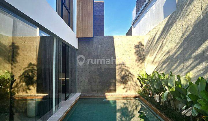 Disewakan Tahunan Villa Dekat Monkey Forest Full Furnish Alo 1