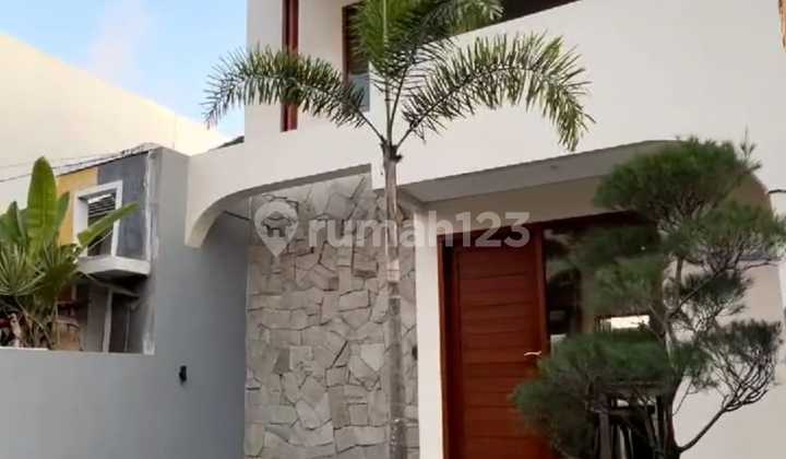 Disewakan Villa Private Pool Dekat Pantai Balangan Alo