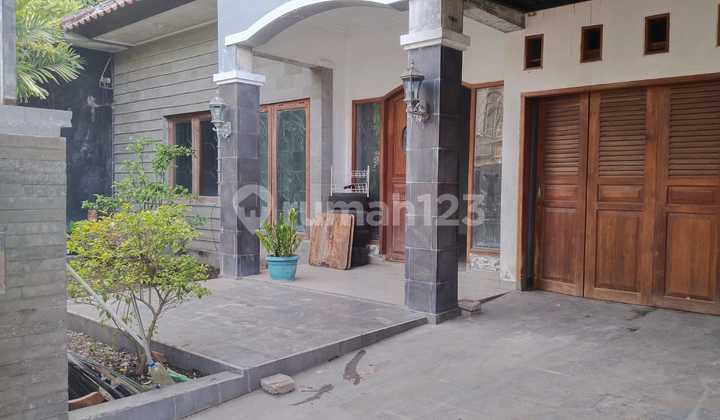 For Sale 1st Floor House, Land Only Calculation in Renon LC 2