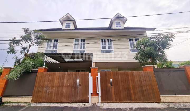 Disewakan Rumah 2 Kamar Area Renon Dekat Pantai Sanur