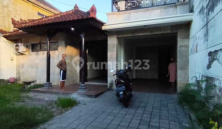 Dijual Rumah 2 Lantai Dalam Komplek Perumahan Di Gatsu Timur Ver