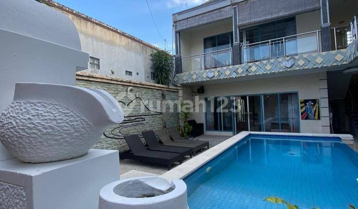 For Rent: Private Pool Villa 4 Bedrooms in Brawa Canggu VR